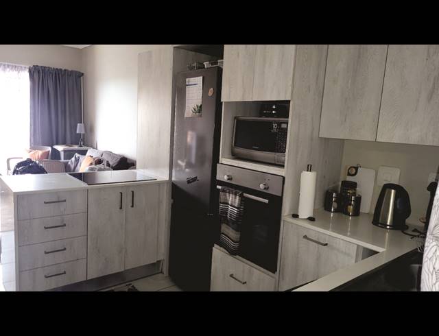 1 BEDROOM APARTMENT SOLD IN NORTH RIDING AH